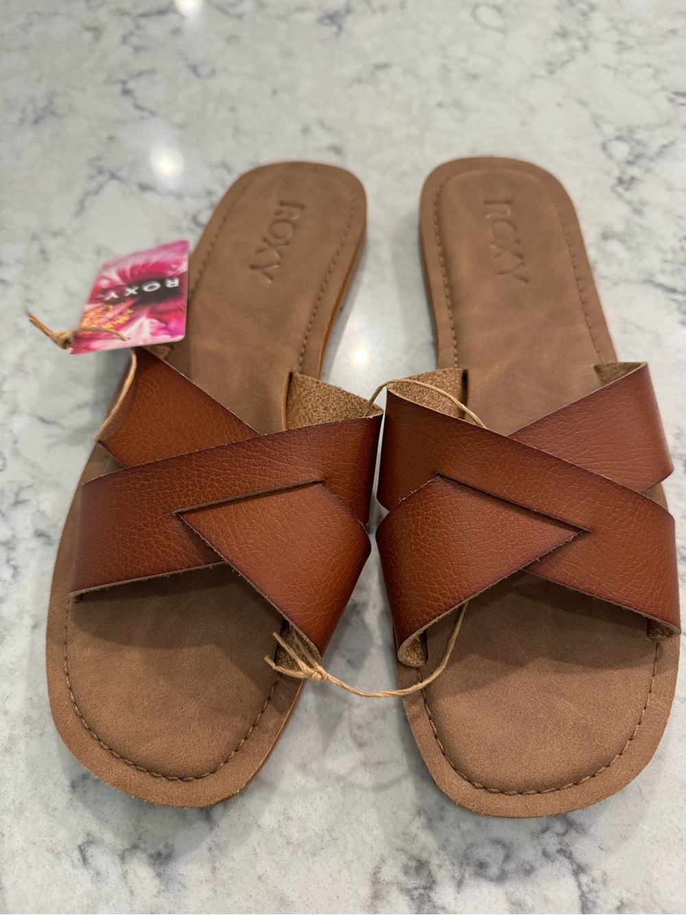 Roxy Andreya tan slide sandals Size 8 NWT